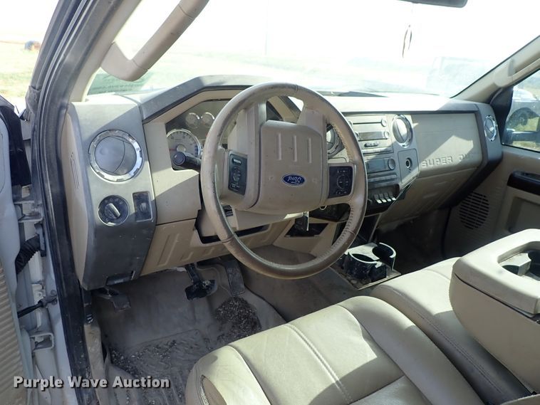 image for item DE5534 2008 Ford F250 Super Duty Crew Cab pickup truck