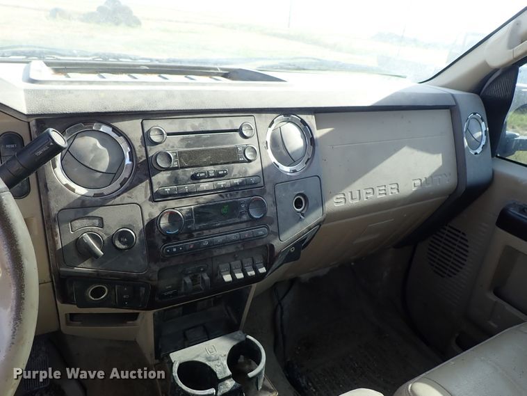 image for item DE5534 2008 Ford F250 Super Duty Crew Cab pickup truck