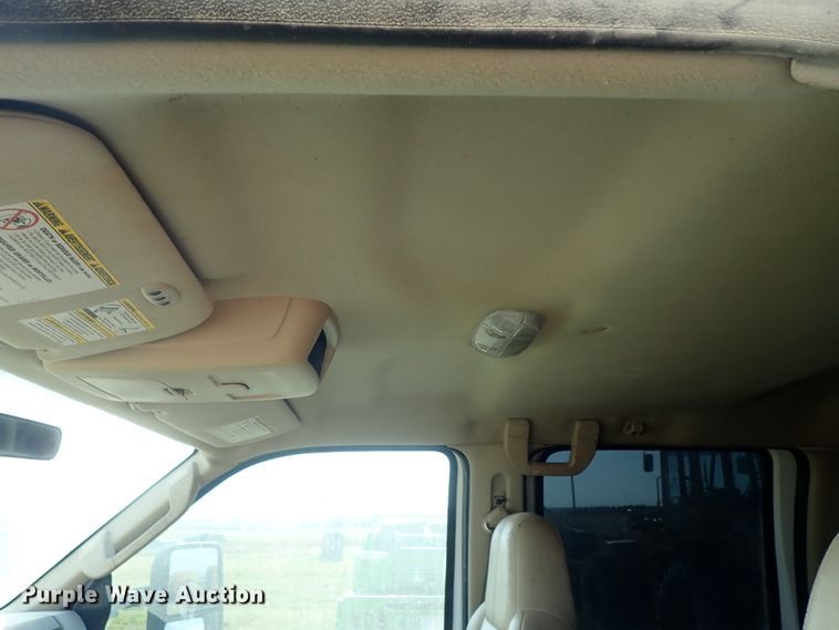 image for item DE5534 2008 Ford F250 Super Duty Crew Cab pickup truck