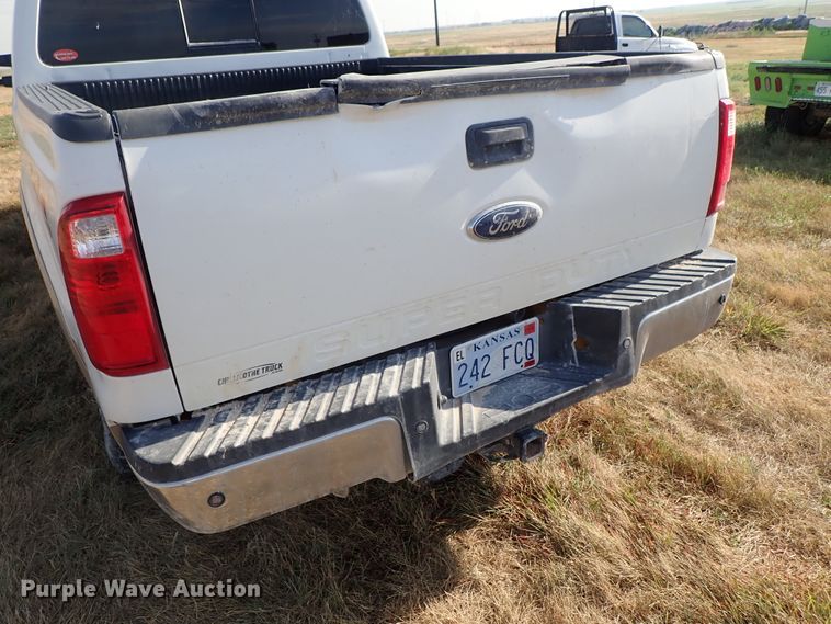 image for item DE5534 2008 Ford F250 Super Duty Crew Cab pickup truck