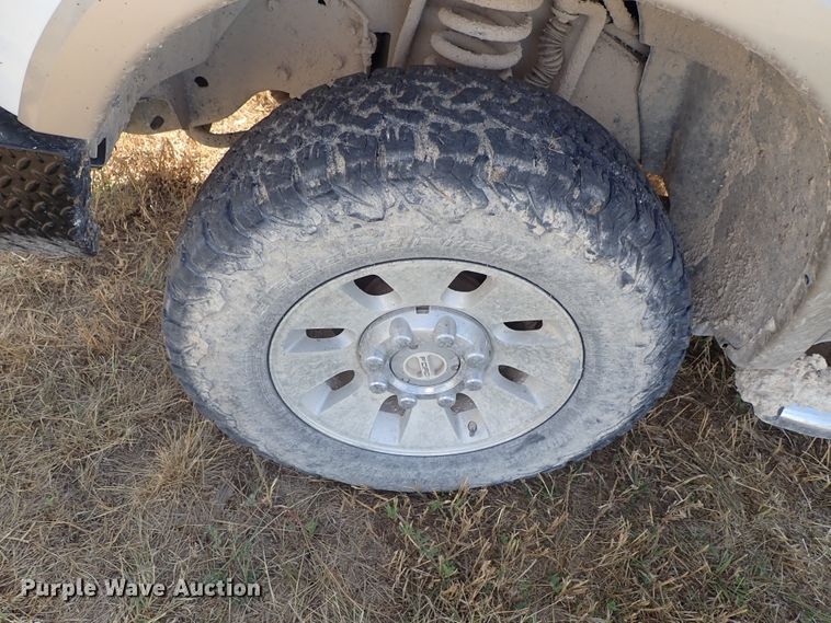 image for item DE5534 2008 Ford F250 Super Duty Crew Cab pickup truck