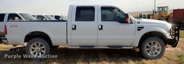 image for item DE5535 2008 Ford F250 Super Duty Crew Cab pickup truck