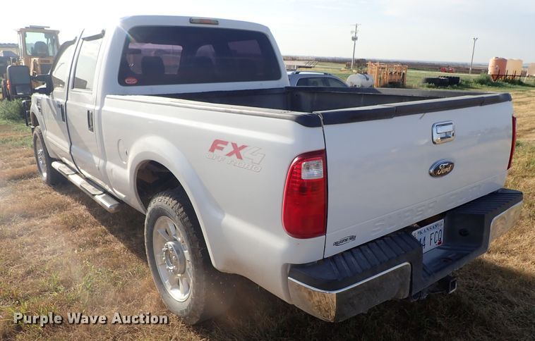 image for item DE5535 2008 Ford F250 Super Duty Crew Cab pickup truck