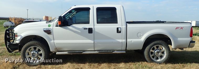 image for item DE5535 2008 Ford F250 Super Duty Crew Cab pickup truck