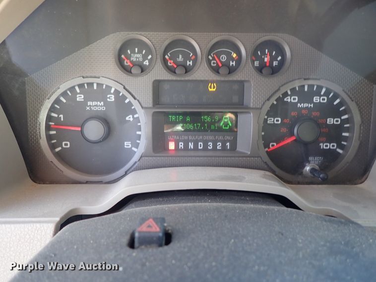 image for item DE5535 2008 Ford F250 Super Duty Crew Cab pickup truck