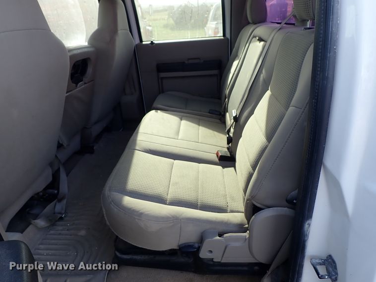 image for item DE5535 2008 Ford F250 Super Duty Crew Cab pickup truck