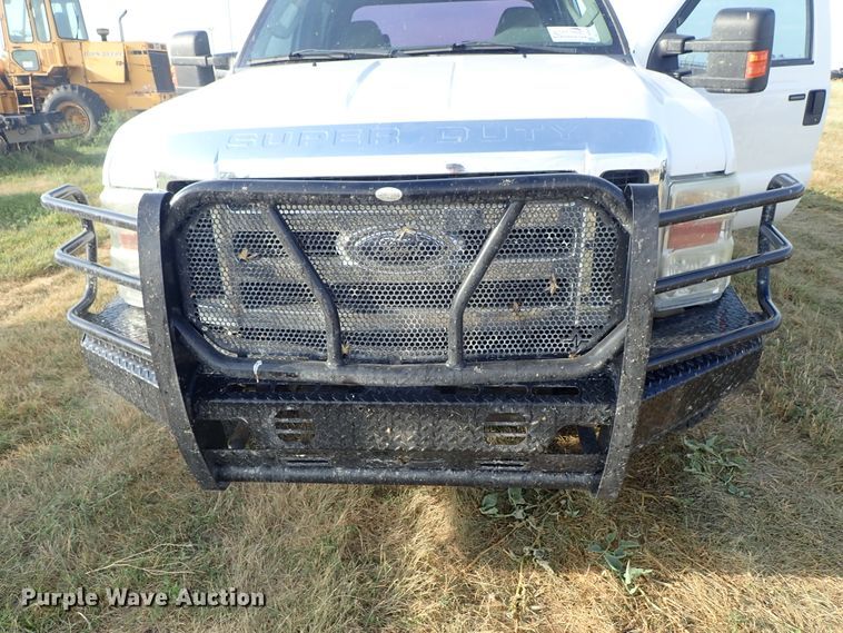 image for item DE5535 2008 Ford F250 Super Duty Crew Cab pickup truck