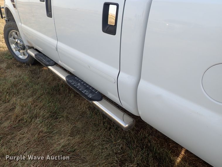 image for item DE5535 2008 Ford F250 Super Duty Crew Cab pickup truck