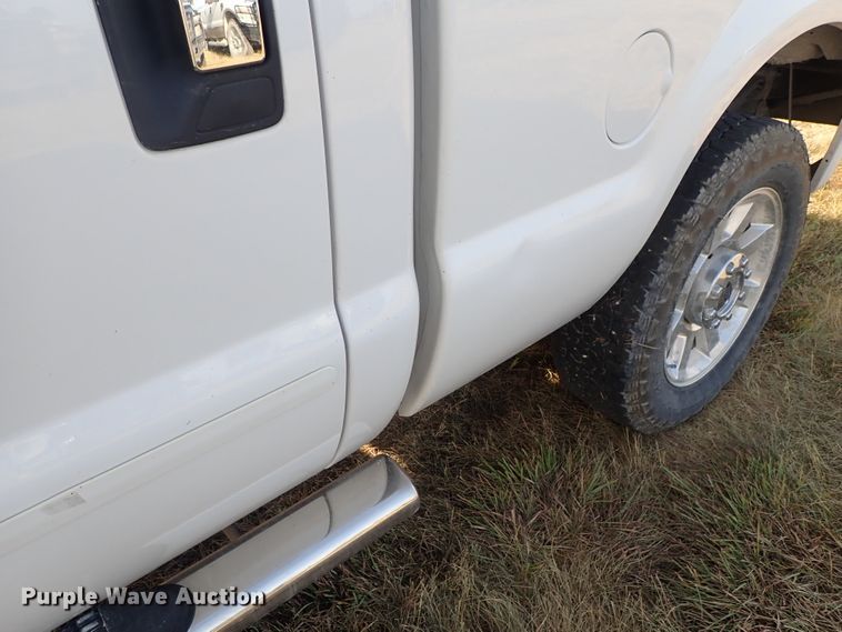 image for item DE5535 2008 Ford F250 Super Duty Crew Cab pickup truck