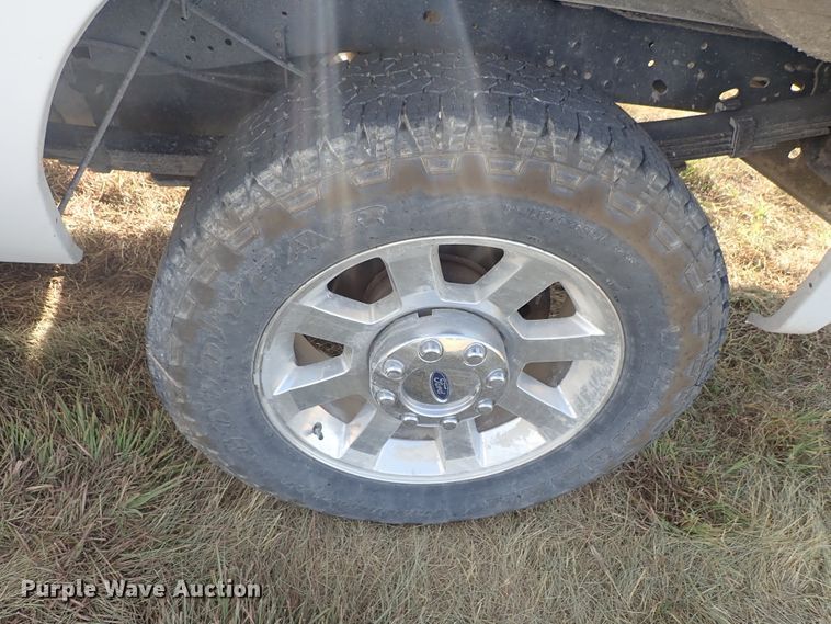 image for item DE5535 2008 Ford F250 Super Duty Crew Cab pickup truck