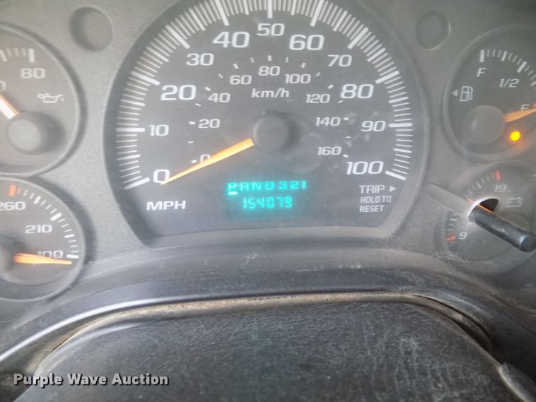 image for item DE7765 2006 Chevrolet Express G3500 school bus