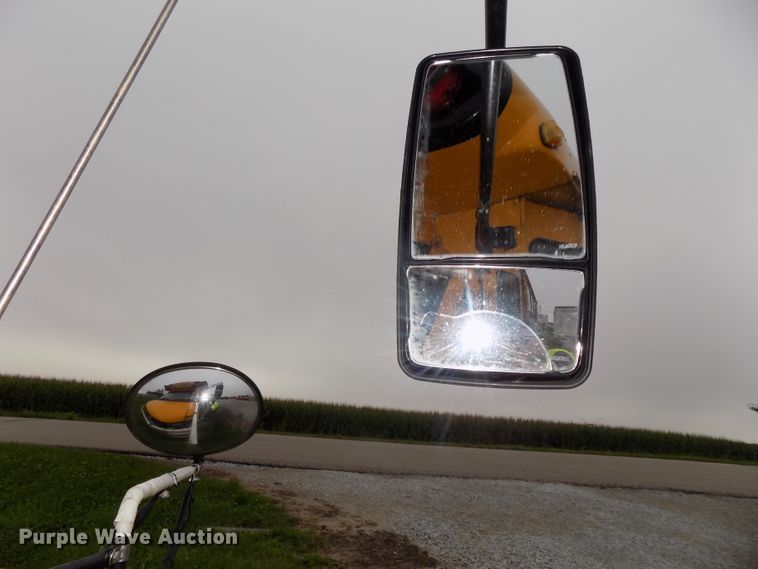 image for item DE7765 2006 Chevrolet Express G3500 school bus