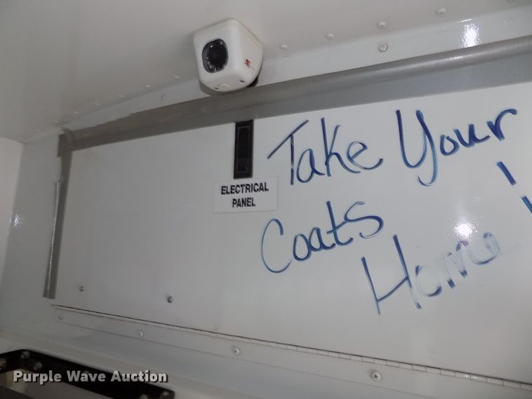 image for item DE7765 2006 Chevrolet Express G3500 school bus