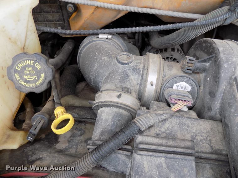 image for item DE7765 2006 Chevrolet Express G3500 school bus