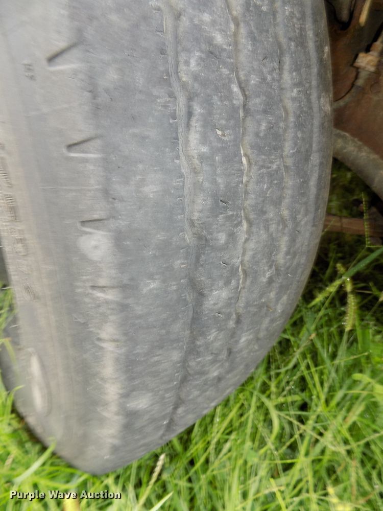 image for item DE7765 2006 Chevrolet Express G3500 school bus