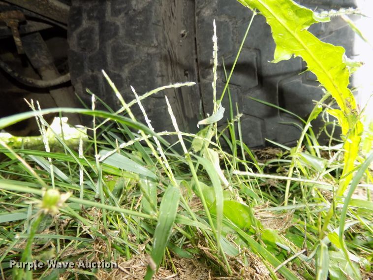 image for item DE7765 2006 Chevrolet Express G3500 school bus