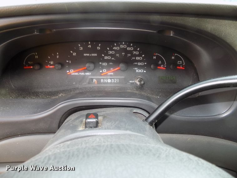 image for item DE7766 2004 Ford E450 school bus