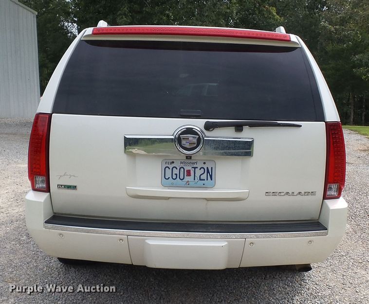 image for item DE7959 2010 Cadillac Escalade ESV SUV
