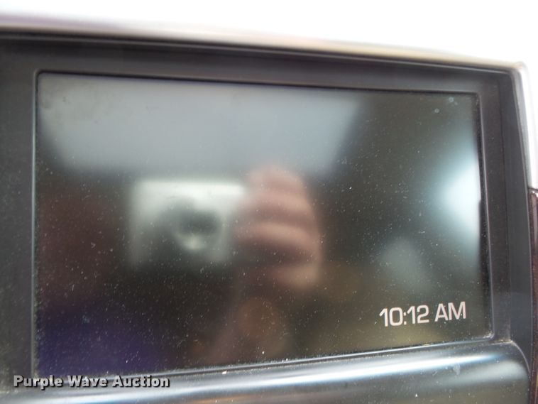 image for item DE7959 2010 Cadillac Escalade ESV SUV