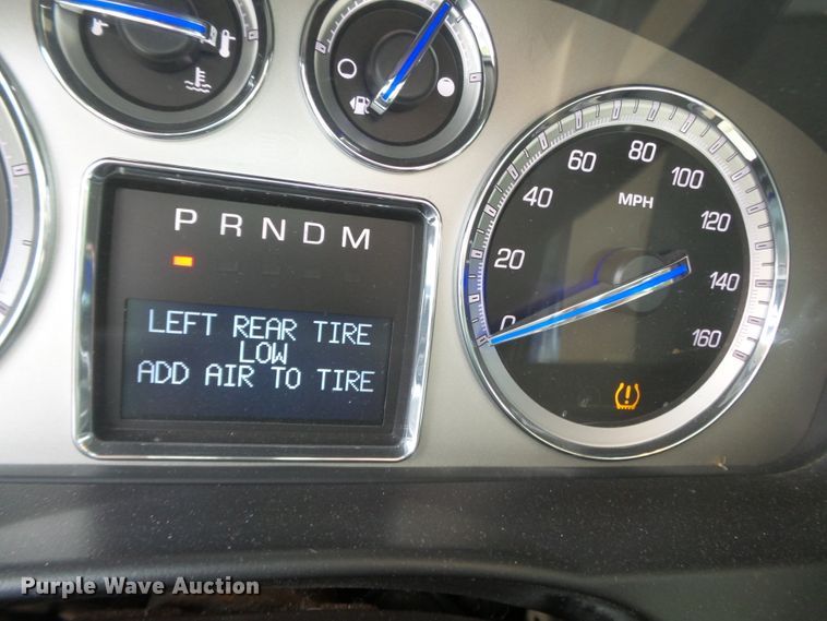 image for item DE7959 2010 Cadillac Escalade ESV SUV