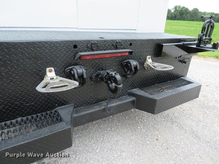 image for item DE8275 2007 Freightliner Business Class M2 service truck