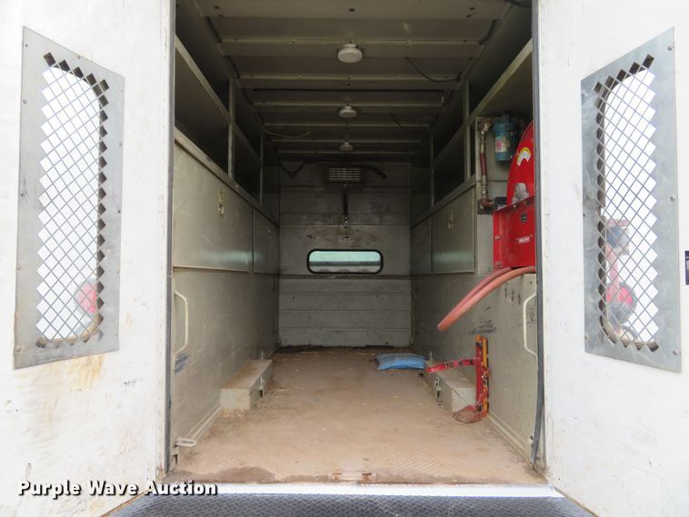 image for item DE8275 2007 Freightliner Business Class M2 service truck