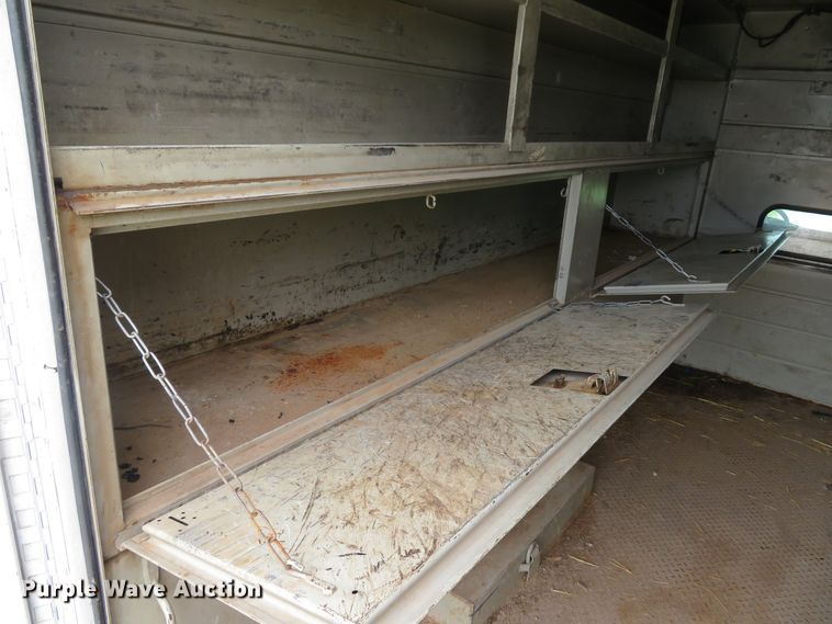 image for item DE8275 2007 Freightliner Business Class M2 service truck