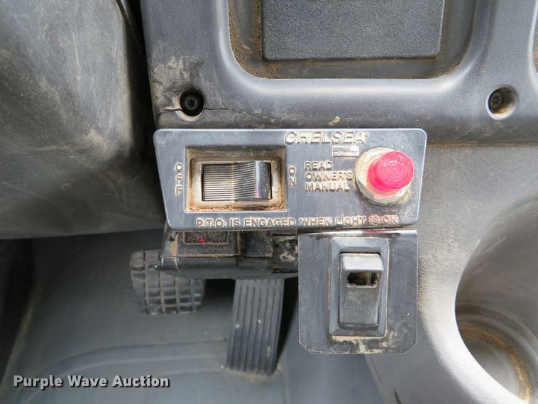 image for item DE8275 2007 Freightliner Business Class M2 service truck