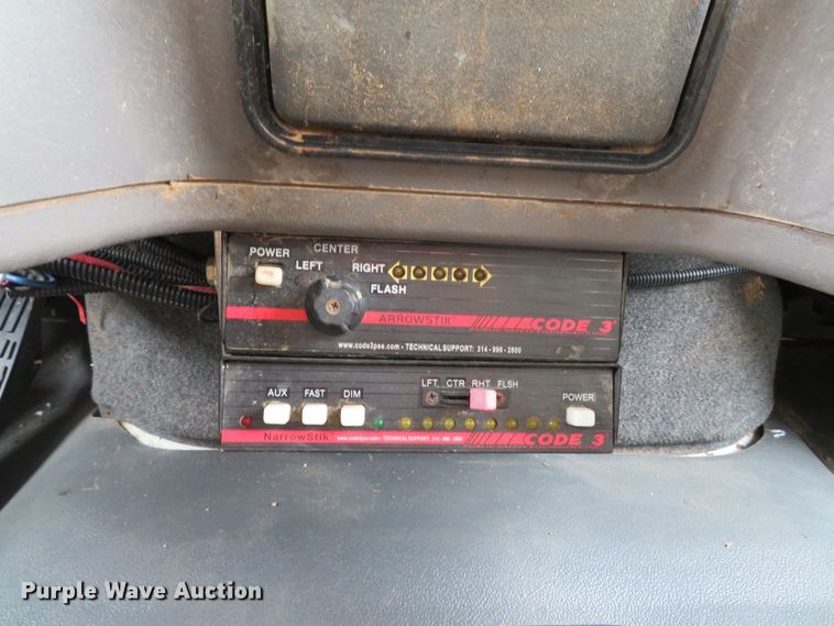 image for item DE8275 2007 Freightliner Business Class M2 service truck