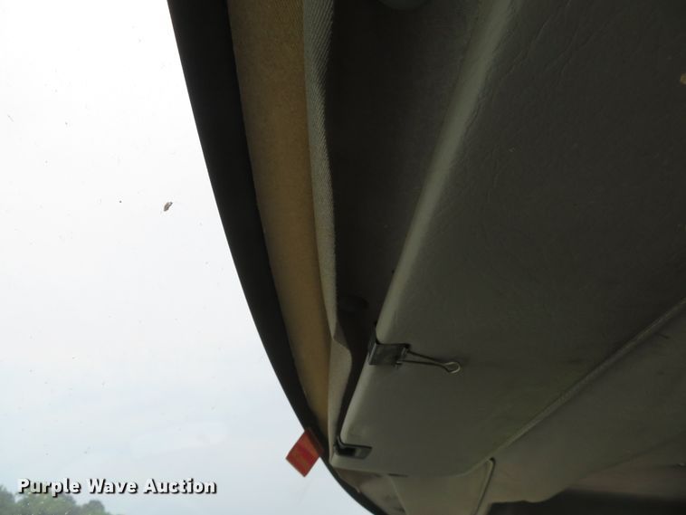 image for item DE8275 2007 Freightliner Business Class M2 service truck