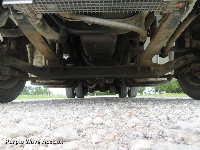 image for item DE8275 2007 Freightliner Business Class M2 service truck