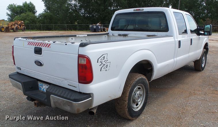 image for item DG0176 2014 Ford F250 Super Duty XL Crew Cab pickup truck