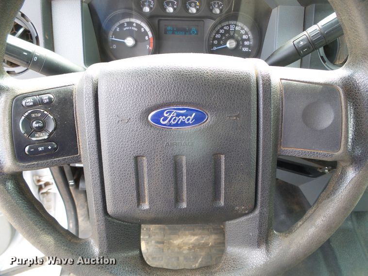 image for item DG0176 2014 Ford F250 Super Duty XL Crew Cab pickup truck