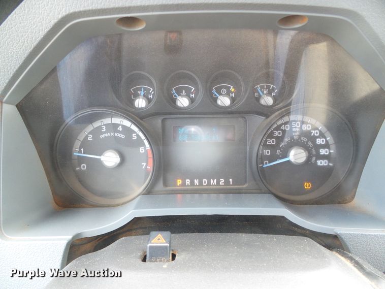 image for item DG0176 2014 Ford F250 Super Duty XL Crew Cab pickup truck