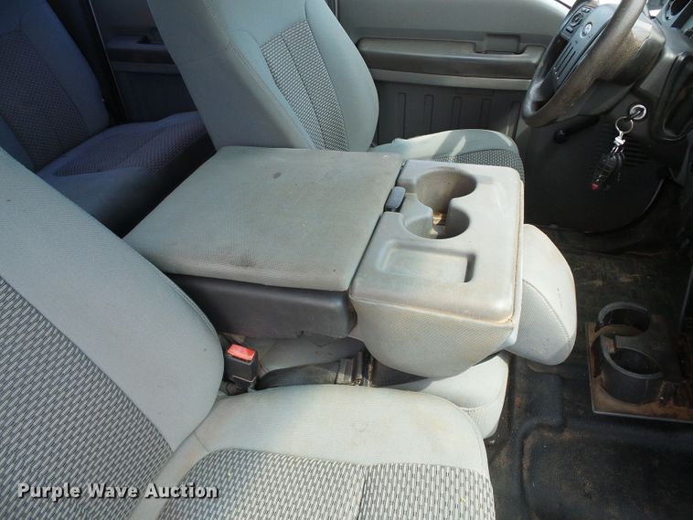 image for item DG0176 2014 Ford F250 Super Duty XL Crew Cab pickup truck