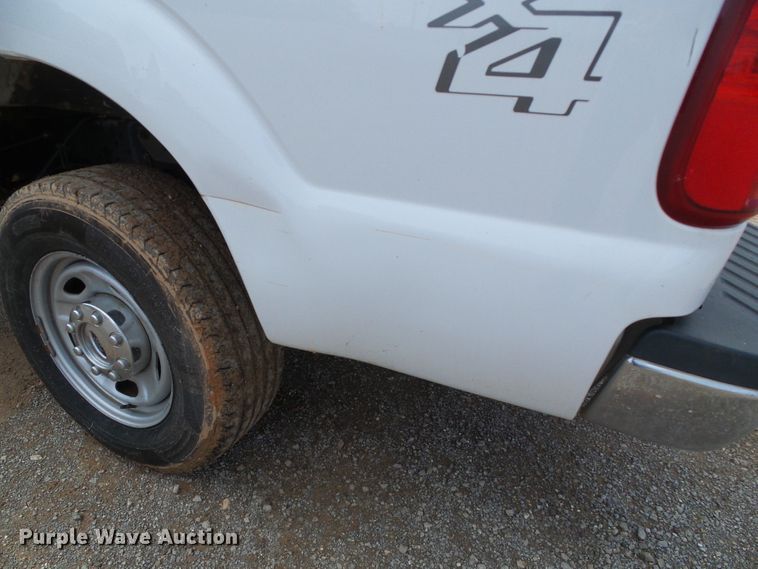 image for item DG0176 2014 Ford F250 Super Duty XL Crew Cab pickup truck