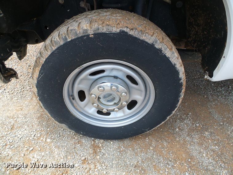 image for item DG0176 2014 Ford F250 Super Duty XL Crew Cab pickup truck