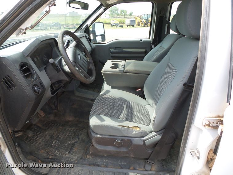 image for item DG0177 2012 Ford F250 Super Duty XL Crew Cab pickup truck