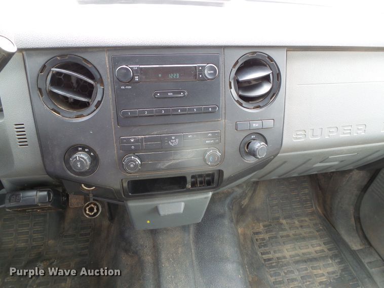 image for item DG0177 2012 Ford F250 Super Duty XL Crew Cab pickup truck