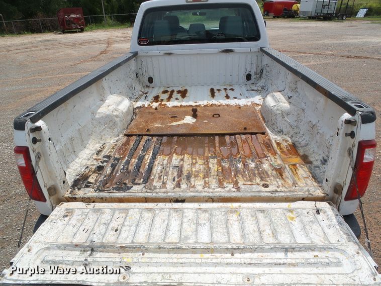 image for item DG0177 2012 Ford F250 Super Duty XL Crew Cab pickup truck