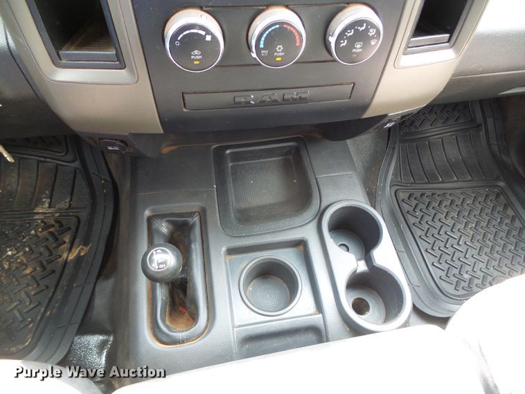 image for item DG0178 2012 Dodge Ram 3500HD Crew Cab pickup truck