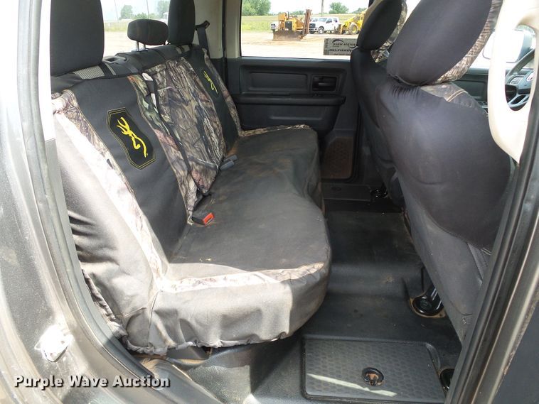 image for item DG0178 2012 Dodge Ram 3500HD Crew Cab pickup truck