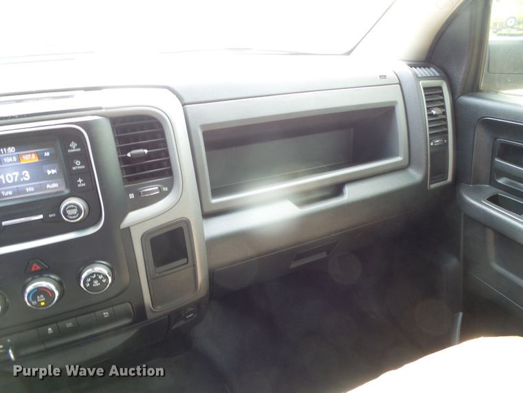 image for item DG0179 2015 Dodge Ram 2500HD Crew Cab pickup truck