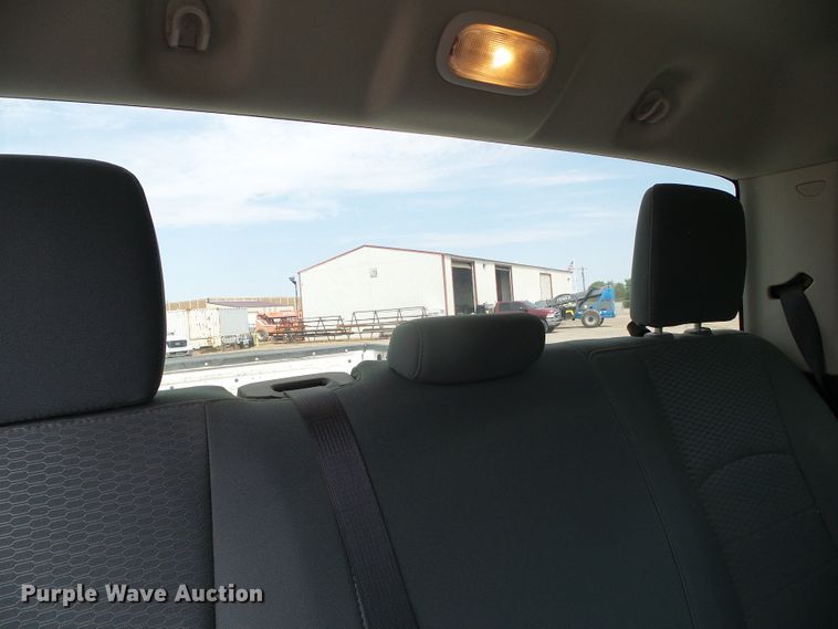 image for item DG0179 2015 Dodge Ram 2500HD Crew Cab pickup truck