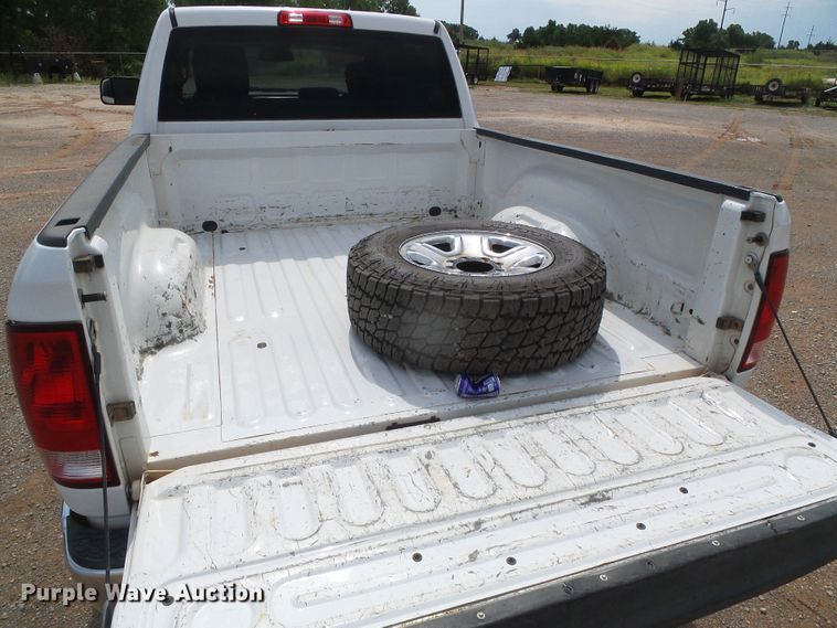 image for item DG0179 2015 Dodge Ram 2500HD Crew Cab pickup truck