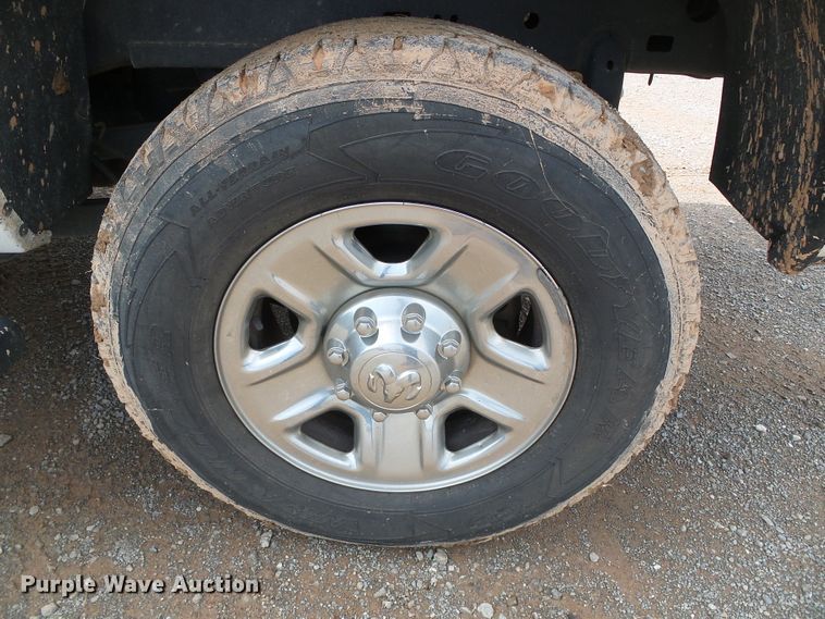 image for item DG0179 2015 Dodge Ram 2500HD Crew Cab pickup truck