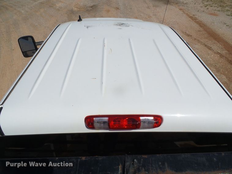 image for item DG0185 2014 Chevrolet Silverado 3500HD Crew Cab flatbed pickup truck