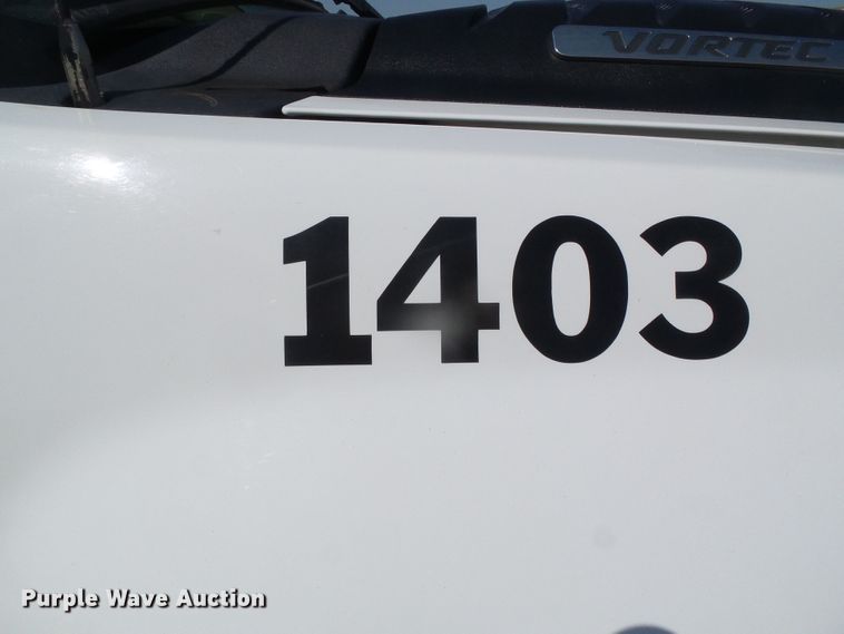 image for item DG0185 2014 Chevrolet Silverado 3500HD Crew Cab flatbed pickup truck