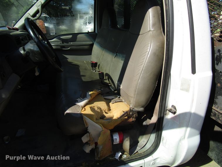 image for item DG1346 2000 Ford F350 Super Duty flatbed pickup truck