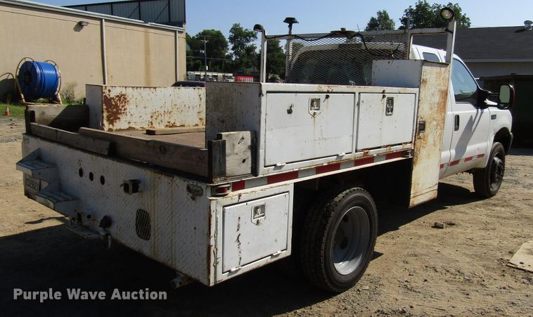 image for item DG1347 2004 Ford F450 Super Duty SuperCab utility truck